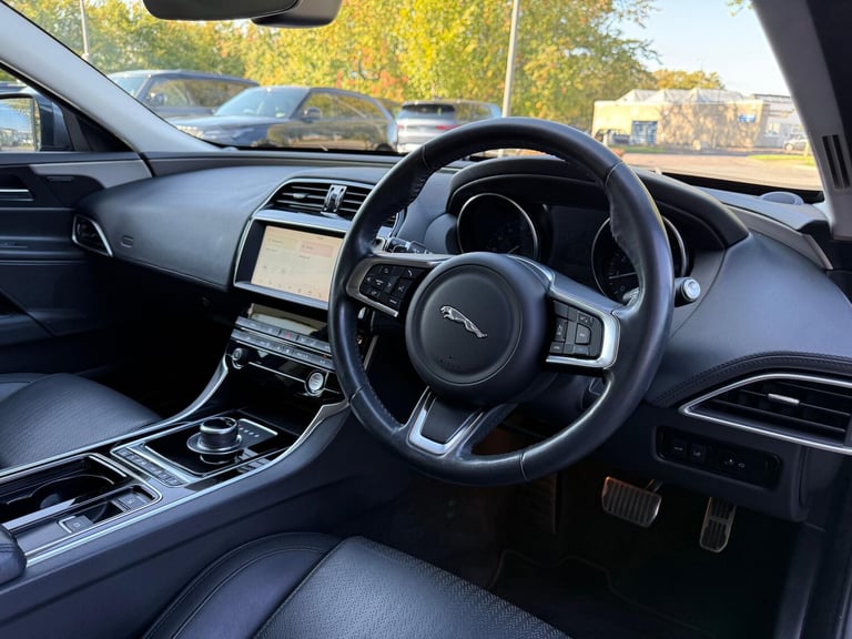 2018 Jaguar XE 2.0i GPF Portfolio Saloon 4dr Petrol Auto Euro 6 (s/s) (200 ps) SALOON Petrol Auto...