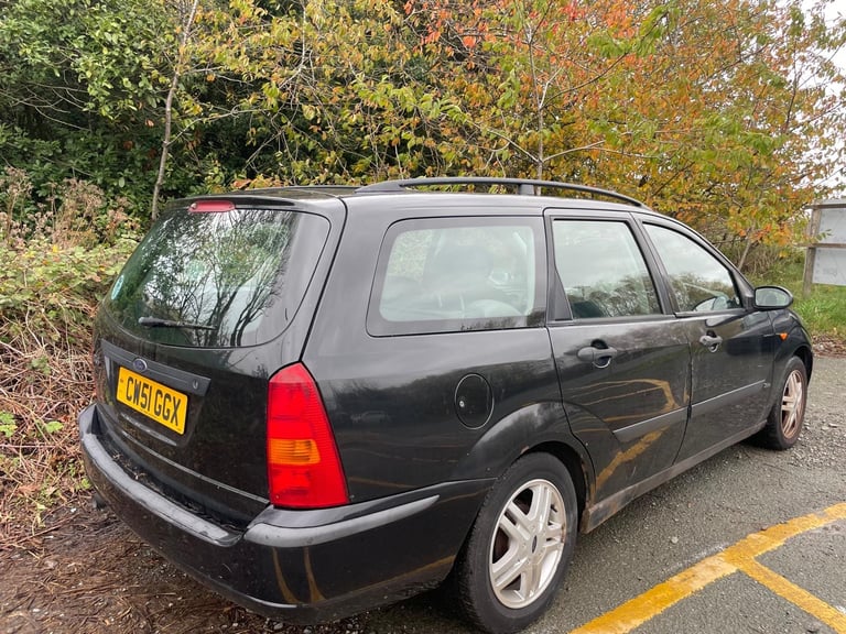 FORD FOCUS 1.8 ZETEC 51 REG BLACK 5 DOOR ESTATE MOT MAY 17TH 2026 LOW INSURANCE 36+MPG
