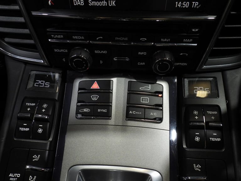 2013 63 PORSCHE PANAMERA 3.0D V6 HATCHBACK 5DR DIESEL TIPTRONICS EURO 5 (S/S) (2