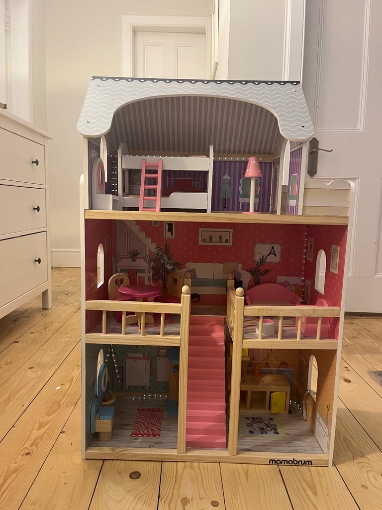 Doll house