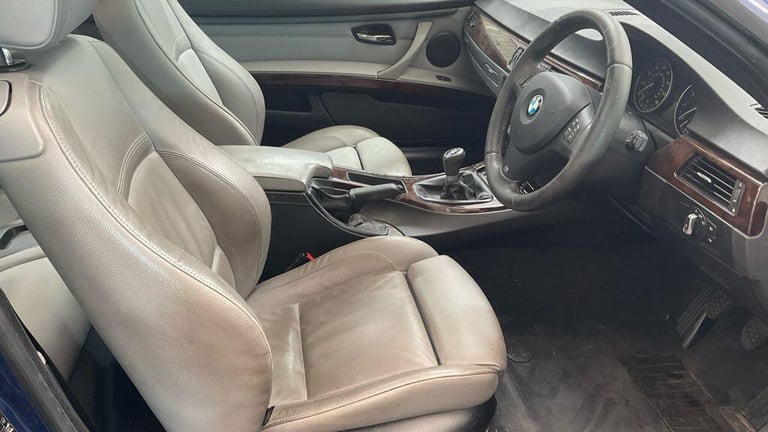 2011 BMW 3 Series 2.0 318i M Sport Euro 5 2dr COUPE Petrol Manual