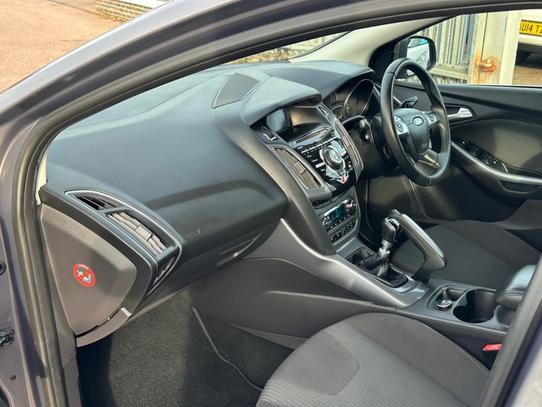 2012 Ford Focus 1.6 TDCi 115 Titanium 5dr HATCHBACK Diesel Manual