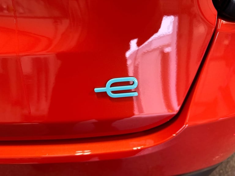 2024 Fiat 600 115kW La Prima 54kWh 5dr Auto Hatchback Electric Automatic