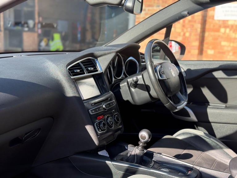 2016 DS DS 4 Crossback 1.6 BlueHDi Crossback Euro 6 (s/s) 5dr Diesel