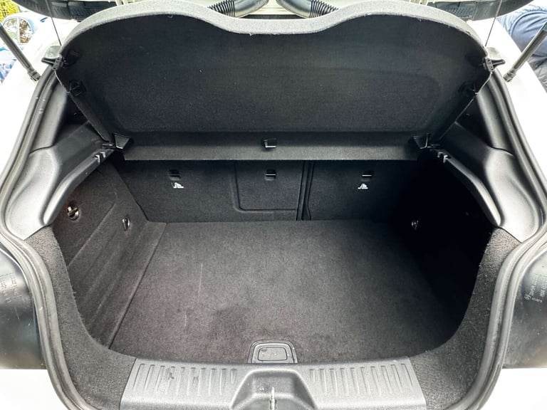 2014 Mercedes-Benz A-Class 2.1 A200 AMG Sport CDi 5dr Hatchback Diesel Manual