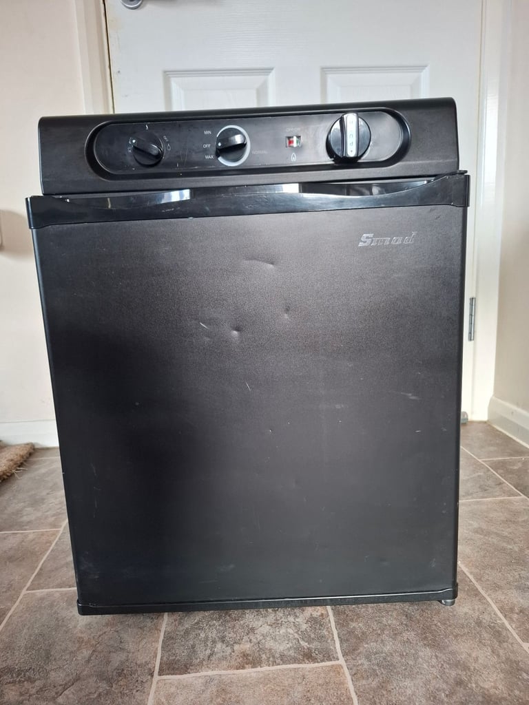 image for SMAD 3 WAY FRIDGE, Camper, Caravan, 12v, 240v. Butain, Propane 
