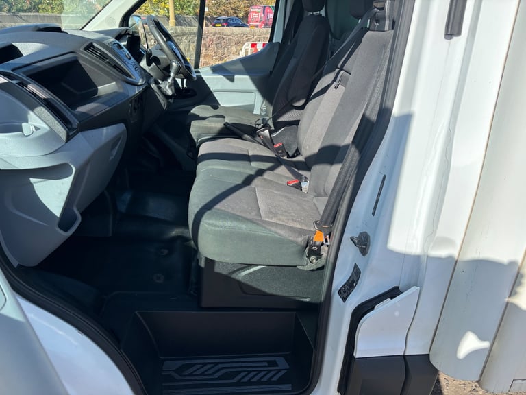 Ford transit Luton box van 2018 no vat £8250