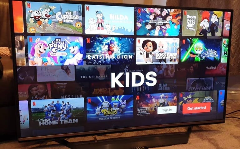 LG 4K UHD 55inch Smart tv with Smart Voice Control Remote 