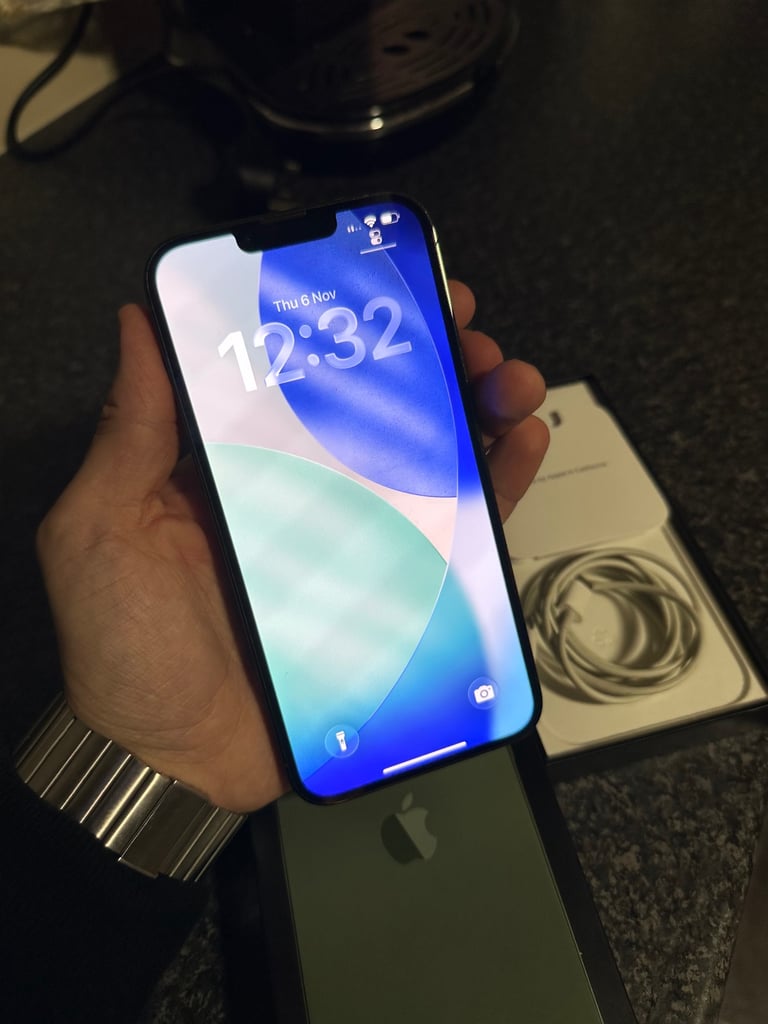 iPhone 13 Pro Max 256gb Alpine Green Unlocked Immaculate Condition 