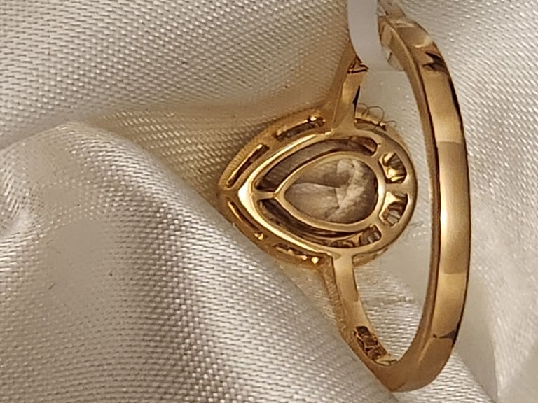  18CT Size P RING Yellow Gold 2.25 Ct. AAA Grade 10X7 Turkizite SI G-H 33 Baguette Diamond  