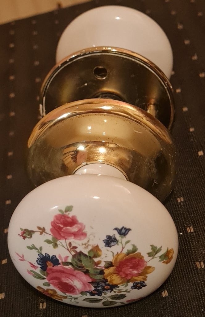Ceramic Door Finger Plate And Knobs