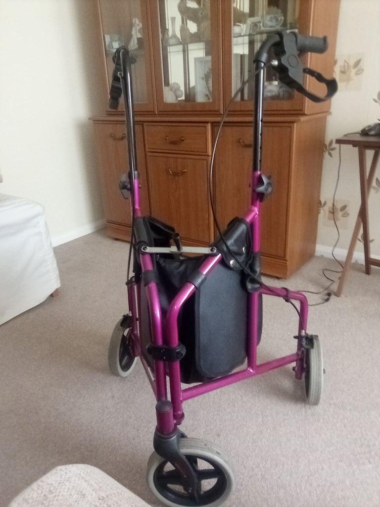 Wheeled walker 