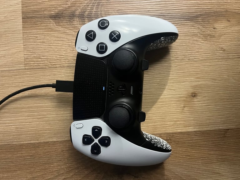 Ps5 Pro 2tb - 1 controller