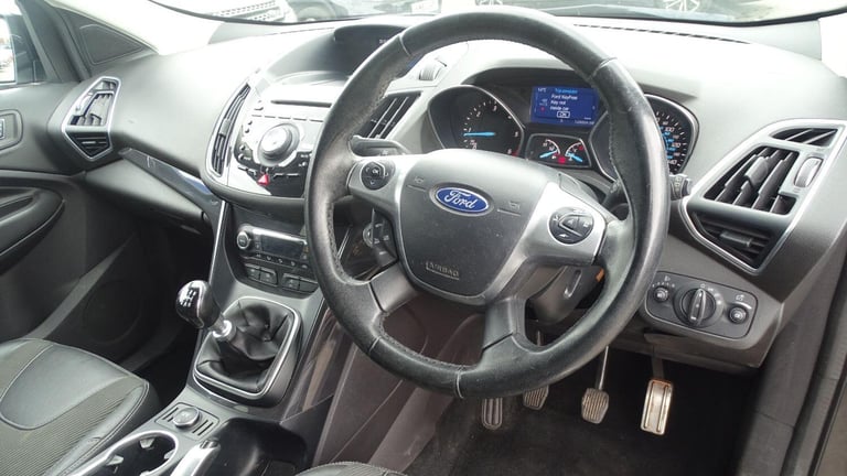 FORD KUGA 2.0 TDCi Titanium Black Manual Diesel 2015