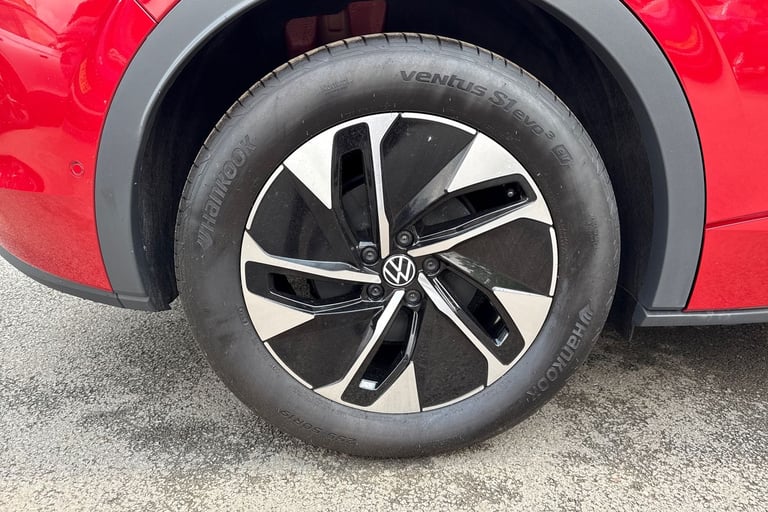 2025 Volkswagen ID.5 Pro 77kWh Match Auto 5dr SUV Automatic
