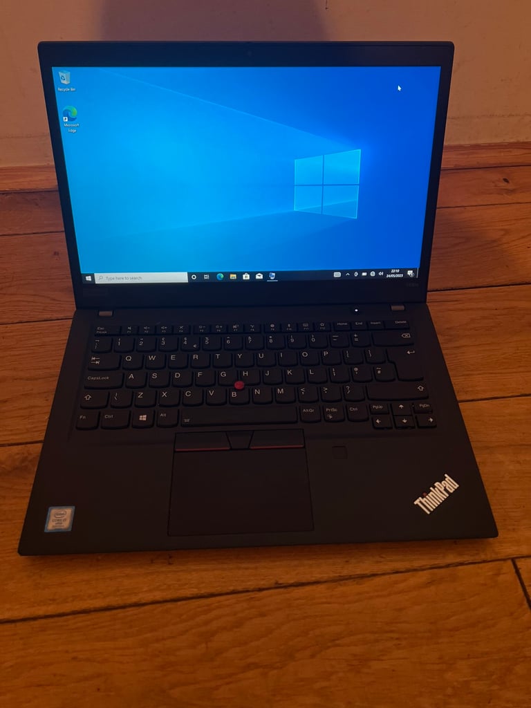 Lenovo ThinkPad T490s Laptop