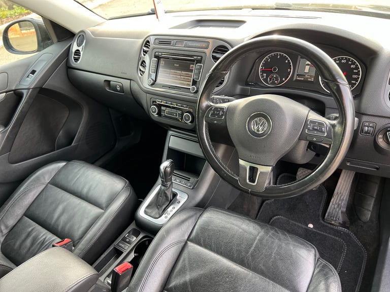 Volkswagen, TIGUAN, 4motion dsg, 2012, Semi-Auto, 1968 (cc), 5 doors