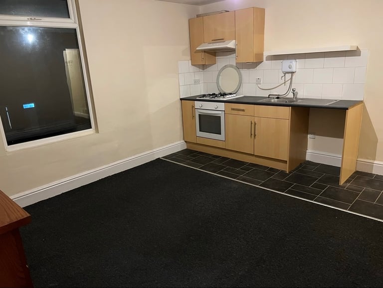 1 bed flat Marshall Street, Crossgates LS15 8DY