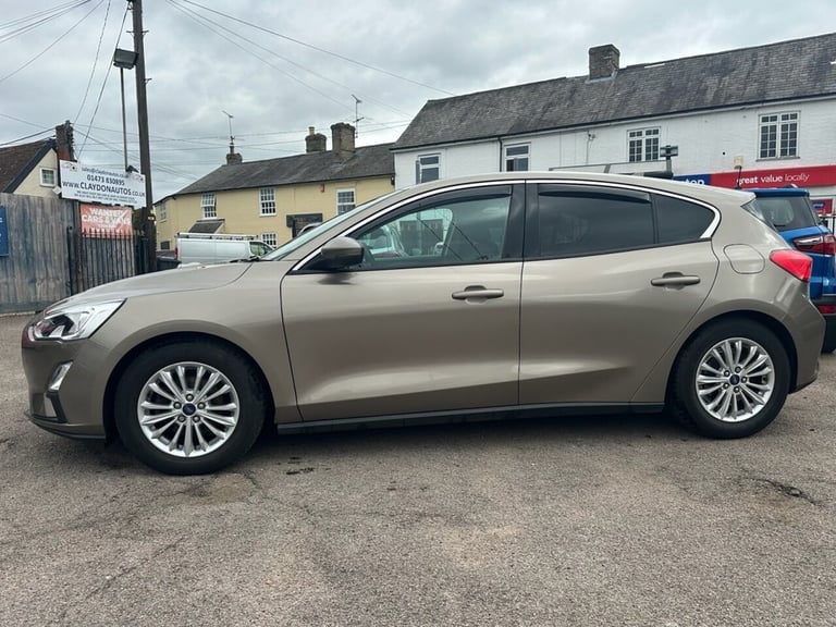 2019 Ford Focus 1.0T ECOBOOST TITANIUM 5dr EURO 6 (s/s) (125 ps) WITH SERVICE HISTORY  Hatchback ...