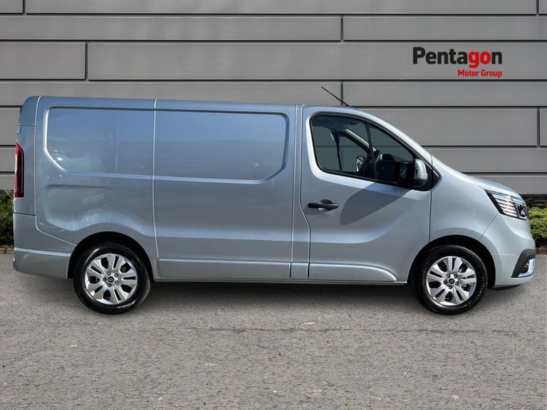  Renault Trafic Panel Van 2.0 Dci Blue 30 Extra Panel Van 5dr Diesel Manual Swb