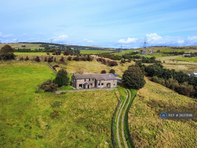 image for 5 bedroom house in Dean Lane, Rossendale, BB4 (5 bed) (#2637898)