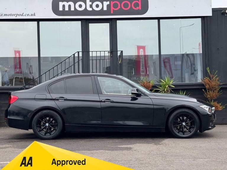 2013 BMW 3 Series 2.0 320d ED EfficientDynamics Business Saloon 4dr Diesel Auto Euro 5 (s/s)  Sal...