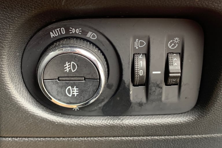 2022 Vauxhall Mokka 98515 Hatchback Petrol Manual