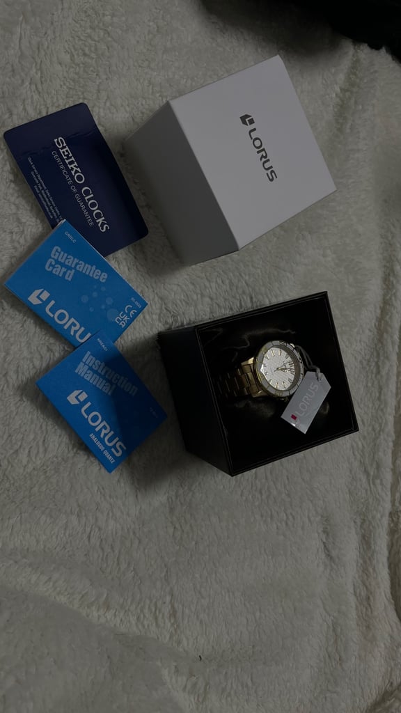 image for Lorus gold watch