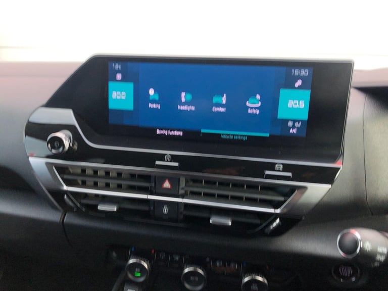 2021 Citroen e-C4 50kWh Shine Auto 5dr HATCHBACK Electric Automatic