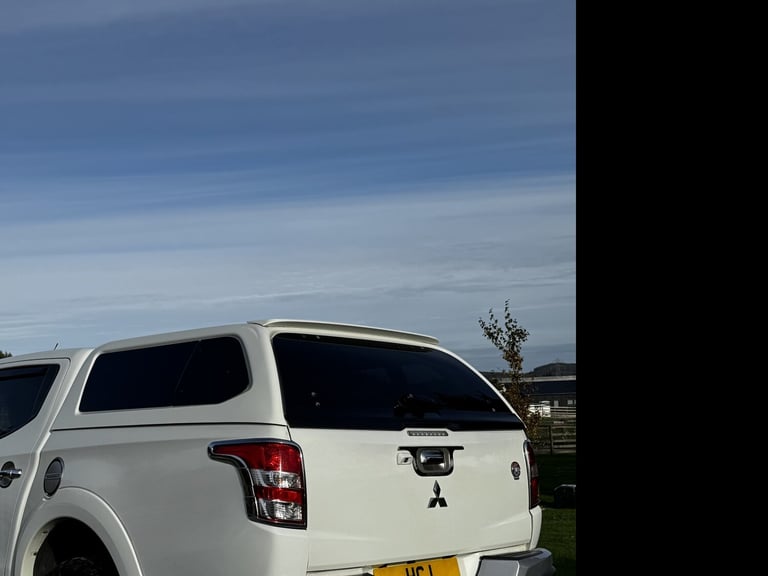 MITSUBISHI L200 2.4 DI-D DC Barbarian 2016