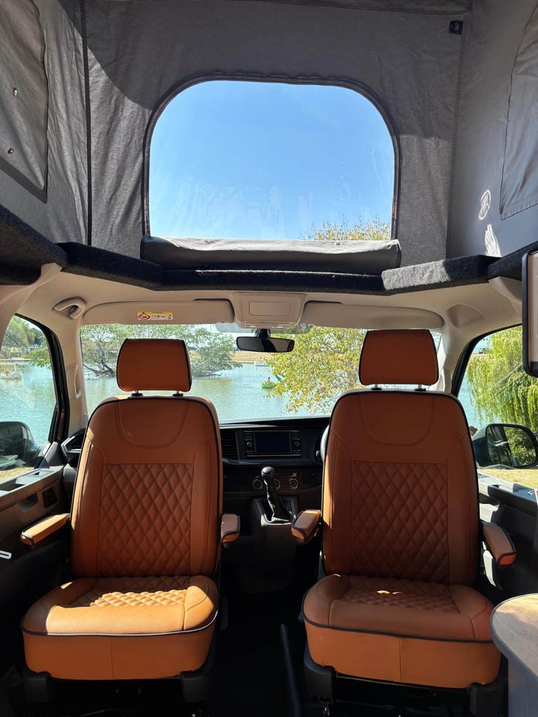 Volkswagen, TRANSPORTER, Camper Van, 2024, Manual, 1968 (cc)