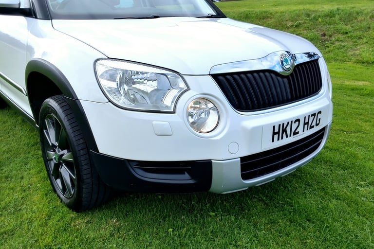 2012 Skoda Yeti 1.2 TSI Urban 5dr HATCHBACK Petrol Manual