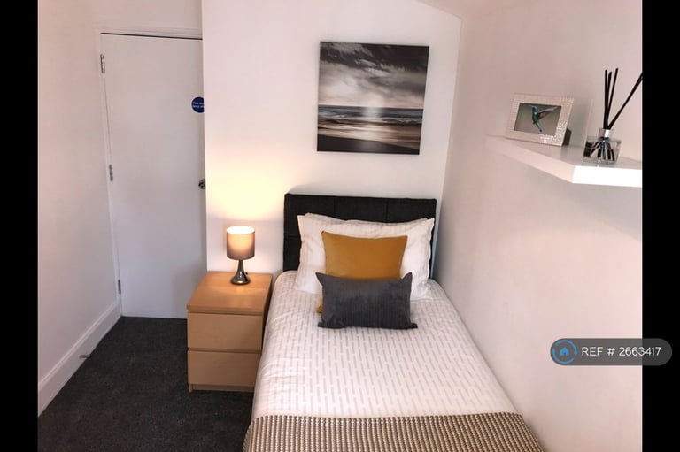 1 bedroom in Windmill Road, Gillingham, ME7 (#2663417)