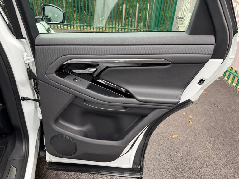 2020 Land Rover Range Rover Evoque 2.0 P200 R-Dynamic S 5dr Auto ESTATE PETROL Automatic