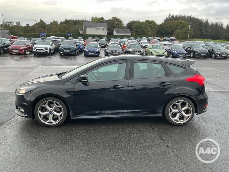 2015 Ford Focus 2.0 TDCi 185 ST-2 5dr HATCHBACK DIESEL Manual
