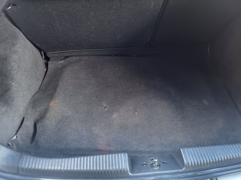 Automatic ford focus 1.6 zetec. Bargain!!