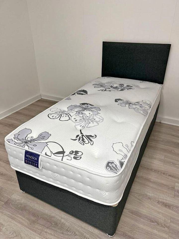 image for Flat Sale! 25% OFF Single Divan Bed! 🚚 Free Delivery Included **