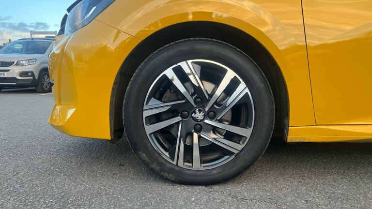2023 Peugeot 208 1.2 PureTech Active Premium + Hatchback 5dr Petrol Manual Euro 6 (s/s) (100 Hatc...