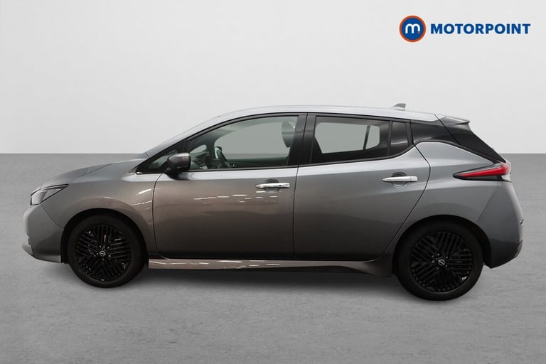 2022 Nissan Leaf 110kW N-Connecta 39kWh 5dr Auto Hatchback Electric Automatic