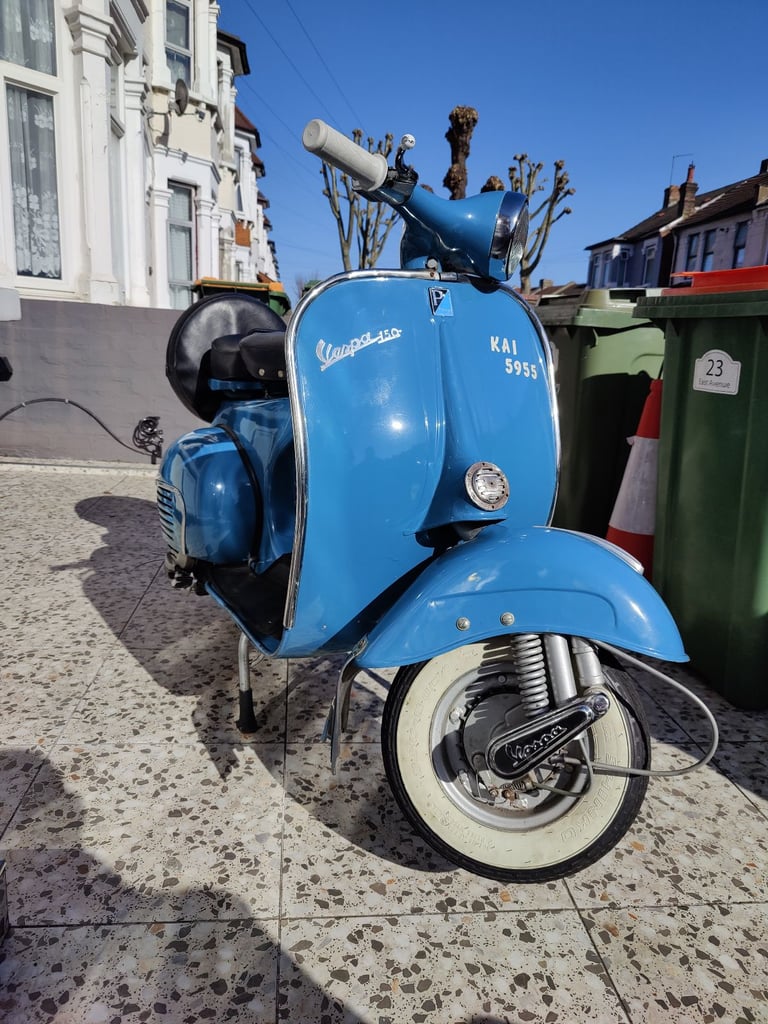 Vespa VBB