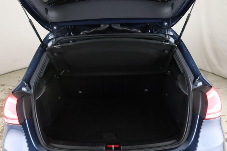 2021 Mercedes-Benz A-Class 1.3 A250e 15.6kWh AMG Line 8G-DCT Euro 6 (s/s) 5dr HATCHBACK Petrol/El...