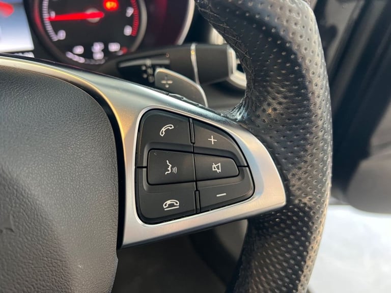 2018 Mercedes-Benz C-Class 2.0 C200 AMG Line Cabriolet 2dr Petrol G-Tronic+ Euro 6 (s/s) (184 ps)...