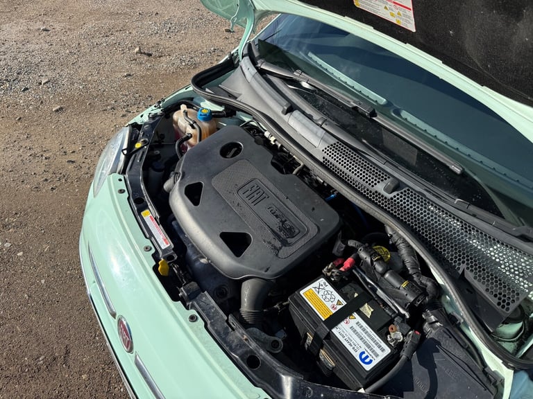 2014 Fiat 500 0.9 TwinAir Cult 3dr HATCHBACK Petrol Manual