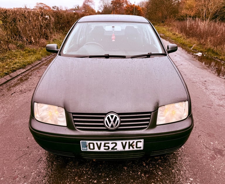 Volkswagen BORA 1.6 16V, Petrol, 2002