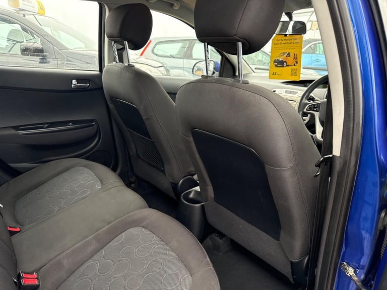 2011 Hyundai i20 1.4 Comfort Euro 5 5dr HATCHBACK Petrol Manual
