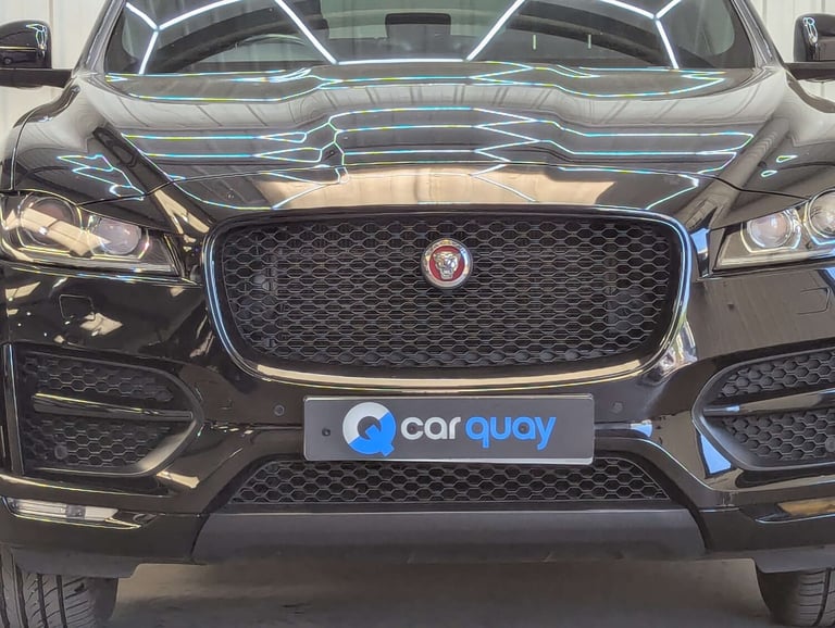 2016 Jaguar F-Pace 2.0 F-PACE R-Sport AWD D Auto 4WD 5dr SUV Diesel Automatic