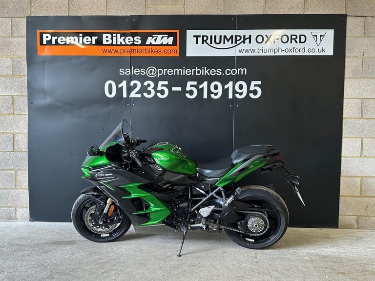 Stunning One Owner 2023/23 Kawasaki Ninja H2 SX Motorcycle 