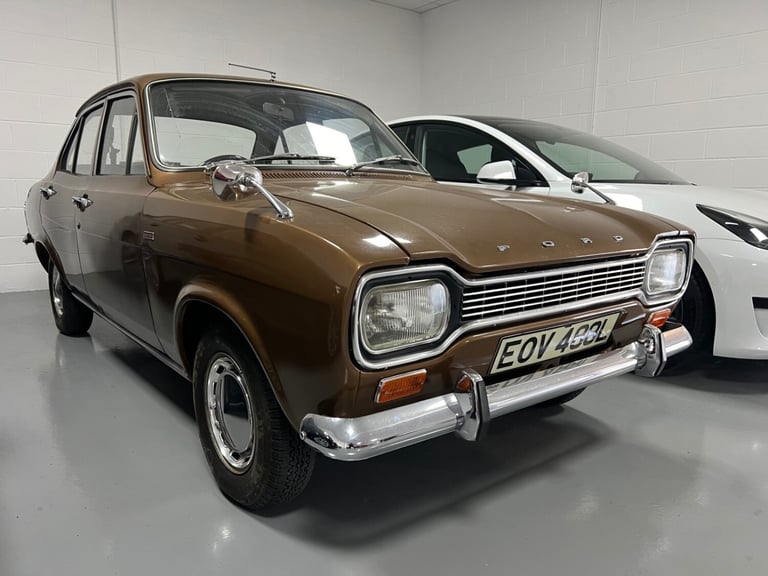 1974 Ford Escort 1.3 5dr XL Hatchback Petrol Manual