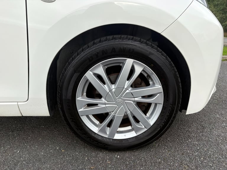 2015 Toyota AYGO 1.0 VVT-i X-Pression 3dr HATCHBACK Petrol Manual