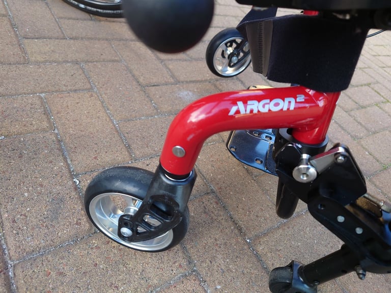 Quickie Hybrid Attitude Bike & Quickie Argon 2 Wheelchair
